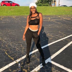 Meet your Posher, Alexandria